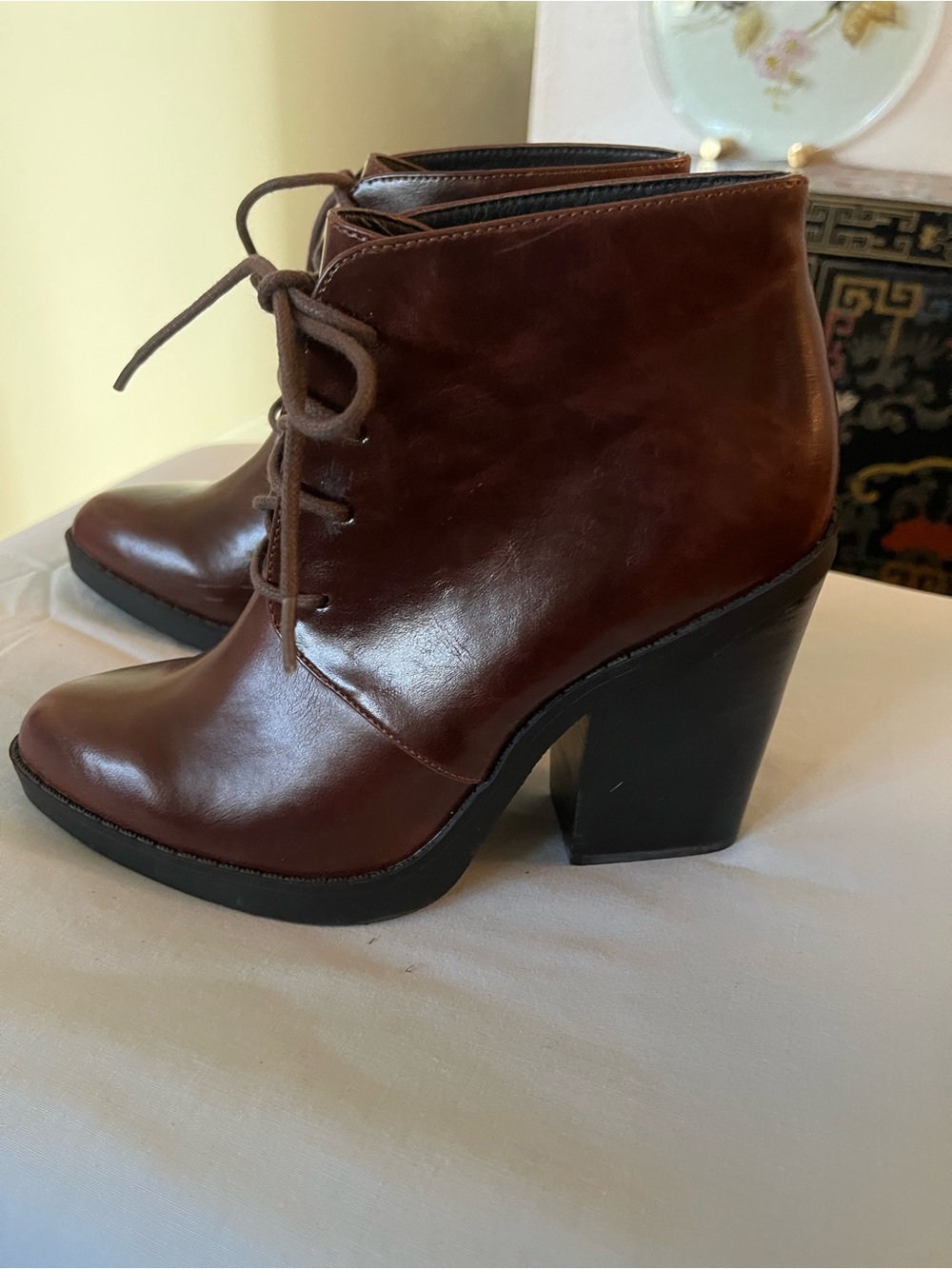 LEATHER LACE UP BOOTIES, SIZE 38, New in box